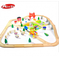 Set trenulet 75 piese - Wooden Farm Track